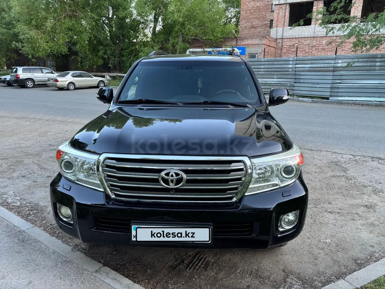 Toyota Land Cruiser, 2012
