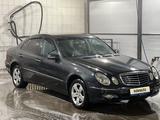 Mercedes-Benz E 320 2004 годаүшін4 200 000 тг. в Астана