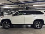 Toyota Highlander 2019 годаүшін19 200 000 тг. в Алматы – фото 3