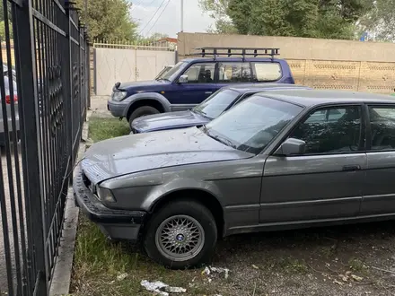 BMW 730 1993 года за 1 500 000 тг. в Алматы