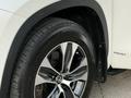 Toyota Highlander 2021 года за 21 000 000 тг. в Алматы – фото 24