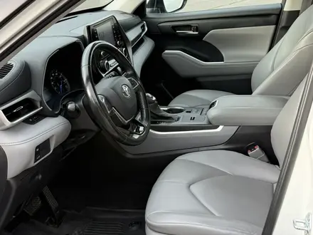 Toyota Highlander 2021 года за 21 000 000 тг. в Алматы – фото 7