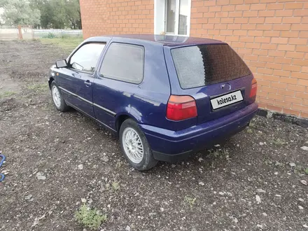 Volkswagen Golf 1995 года за 1 500 000 тг. в Караганда – фото 5