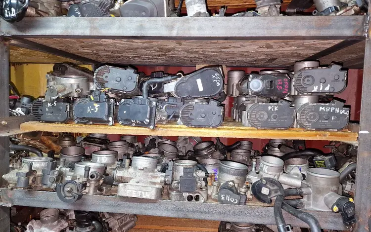 Дросельная заслонка за 1 000 тг. в Алматы