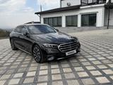 Mercedes-Benz E 300 2024 года за 33 000 000 тг. в Алматы