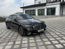 Mercedes-Benz E-Class, 2024