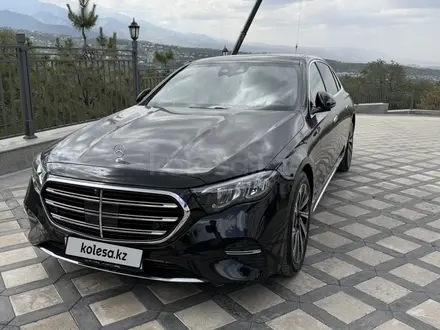 Mercedes-Benz E 300 2024 года за 33 000 000 тг. в Алматы – фото 2