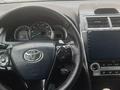 Toyota Camry 2013 годаүшін4 800 000 тг. в Актобе – фото 2