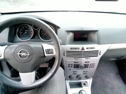 Opel Astra 2010 года за 3 000 000 тг. в Караганда – фото 8