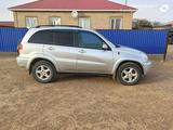 Toyota RAV4 2001 годаүшін4 200 000 тг. в Актобе – фото 2