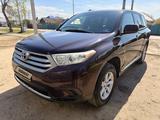 Toyota Highlander 2013 года за 7 900 000 тг. в Актобе – фото 2