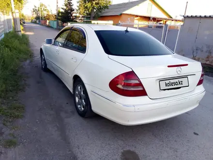 Mercedes-Benz E 350 2005 года за 6 000 000 тг. в Темиртау – фото 10