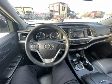 Toyota Highlander 2019 года за 18 500 000 тг. в Костанай – фото 33