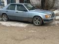 Mercedes-Benz E 260 1990 годаfor700 000 тг. в Астана – фото 2