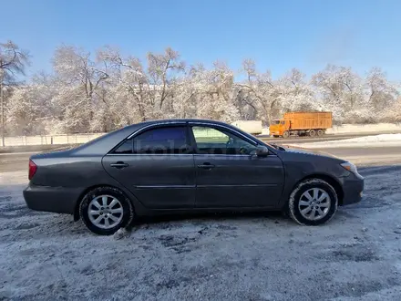 Toyota Camry 2003 года за 5 300 000 тг. в Алматы – фото 2