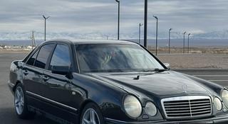 Mercedes-Benz E 320 1996 года за 3 100 000 тг. в Алматы