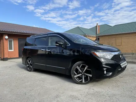 Nissan Quest 2013 года за 9 900 000 тг. в Атырау