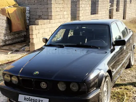 BMW 525 1994 года за 1 500 000 тг. в Туркестан – фото 2