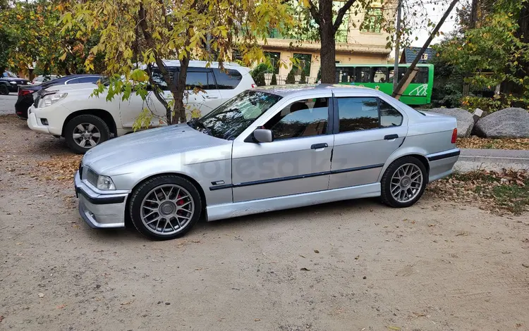 BMW 328 1996 годаүшін2 200 000 тг. в Алматы