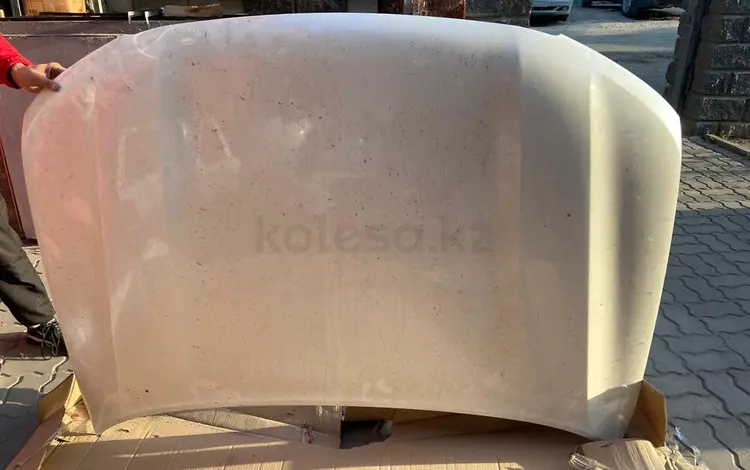 Капот на Лэнд Крузер 200 за 120 000 тг. в Алматы