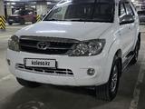 Toyota Fortuner 2007 года за 8 000 000 тг. в Астана – фото 2