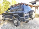 Nissan Patrol 1999 года за 2 900 000 тг. в Уральск – фото 3