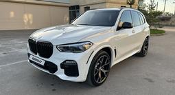 BMW X5 2021 года за 38 500 000 тг. в Алматы – фото 3