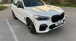 BMW X5 2021 года за 38 500 000 тг. в Алматы – фото 5