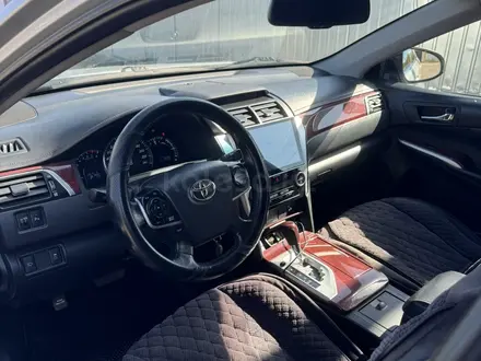 Toyota Camry 2013 года за 8 800 000 тг. в Семей – фото 11
