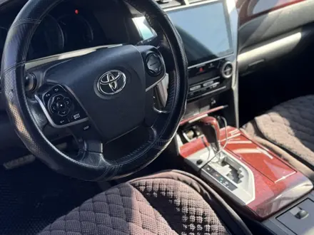Toyota Camry 2013 года за 8 800 000 тг. в Семей – фото 9