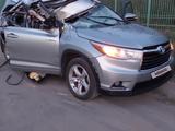 Toyota Highlander 2014 года за 7 400 000 тг. в Алматы