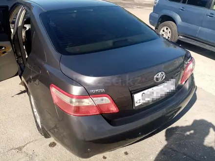 Toyota Camry 2007 года за 7 500 000 тг. в Павлодар – фото 2