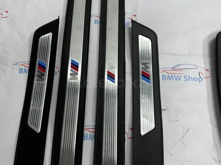 М порожки пороги накладки на пороги BMW X5 F15 F10 F01 за 120 000 тг. в Шымкент – фото 7