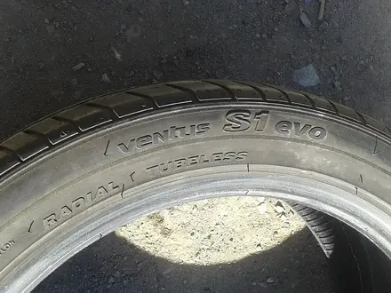 ОДНА шина 225/45 R17 — "Hankook Ventus S1 Evo" (Корея), летняя, в за 25 000 тг. в Астана – фото 4