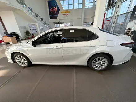 Toyota Camry Prestige 2023 года за 18 900 000 тг. в Атырау – фото 3