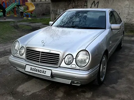 Mercedes-Benz E 430 1999 года за 5 600 000 тг. в Шымкент – фото 10