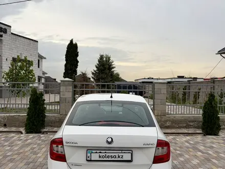 Skoda Rapid 2014 года за 4 700 000 тг. в Алматы – фото 4