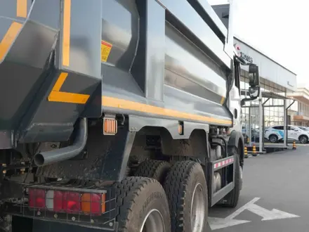 Howo  T5G 6х4 15 т с ТСУ В наличии 2026 года за 29 990 000 тг. в Шымкент – фото 11