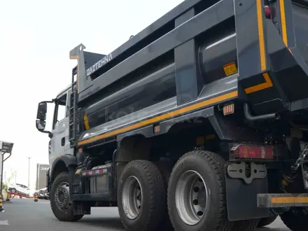 Howo  T5G 6х4 15 т с ТСУ В наличии 2026 года за 29 990 000 тг. в Шымкент – фото 12