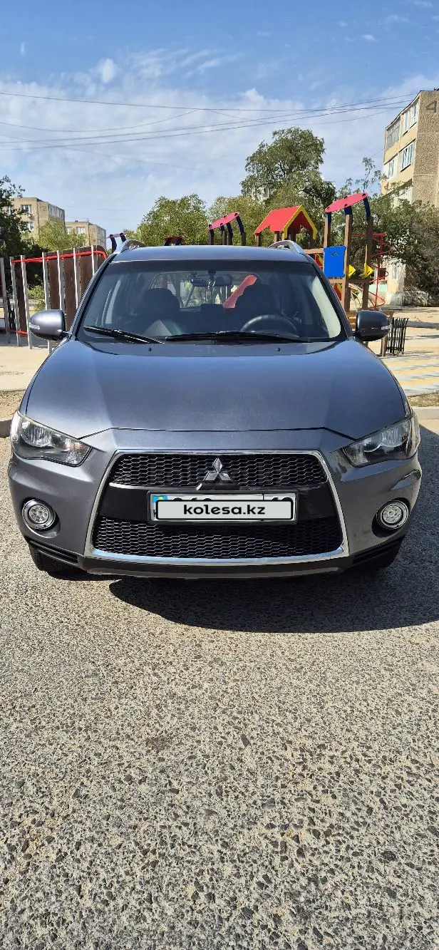 Mitsubishi Outlander, 2010