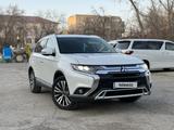 Mitsubishi Outlander 2021 годаүшін13 000 000 тг. в Актобе – фото 3