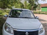 Renault Sandero 2013 годаfor3 800 000 тг. в Рудный