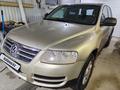 Volkswagen Touareg 2003 годаfor3 700 000 тг. в Атырау – фото 2