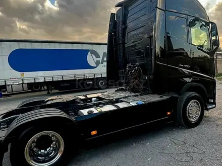 Volvo  VOLVO FH 2017 года за 34 800 000 тг. в Тараз – фото 2