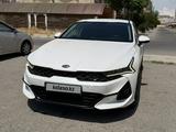 Kia K5 2022 года за 13 000 000 тг. в Актау