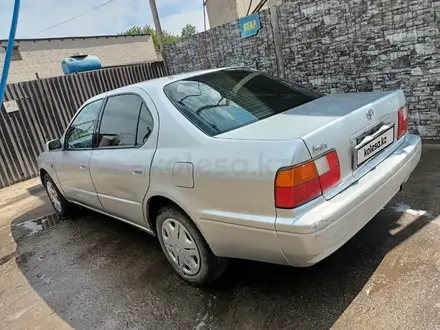 Toyota Camry 1997 года за 2 200 000 тг. в Семей – фото 6