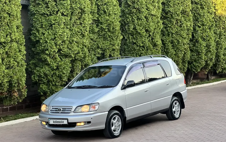 Toyota Ipsum 1997 годаүшін4 350 000 тг. в Алматы