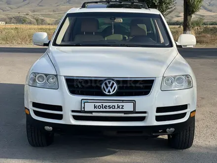 Volkswagen Touareg 2006 года за 6 150 000 тг. в Алматы – фото 22