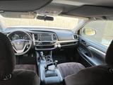 Toyota Highlander 2016 года за 11 500 000 тг. в Жанаозен – фото 4