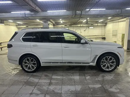 BMW X7 2023 года за 60 000 000 тг. в Астана – фото 3